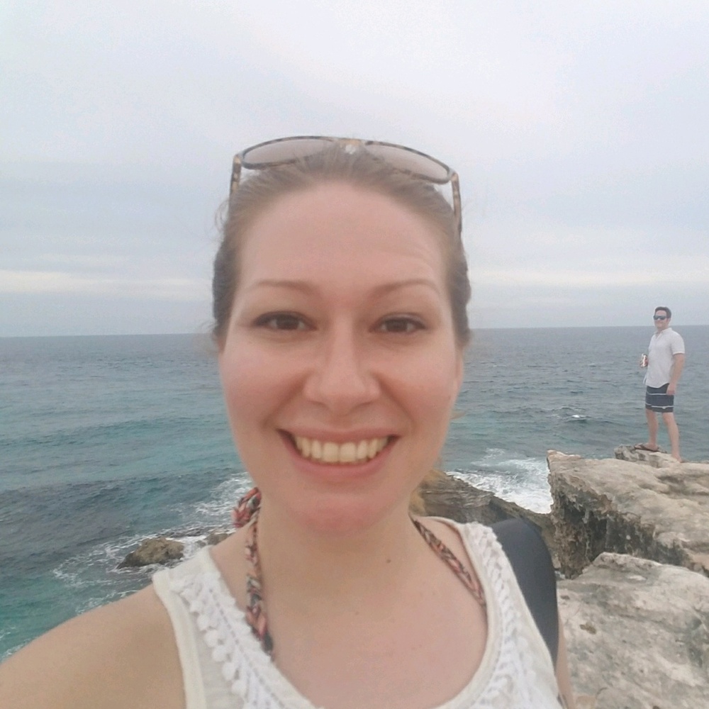 Meet your Posher, Angela